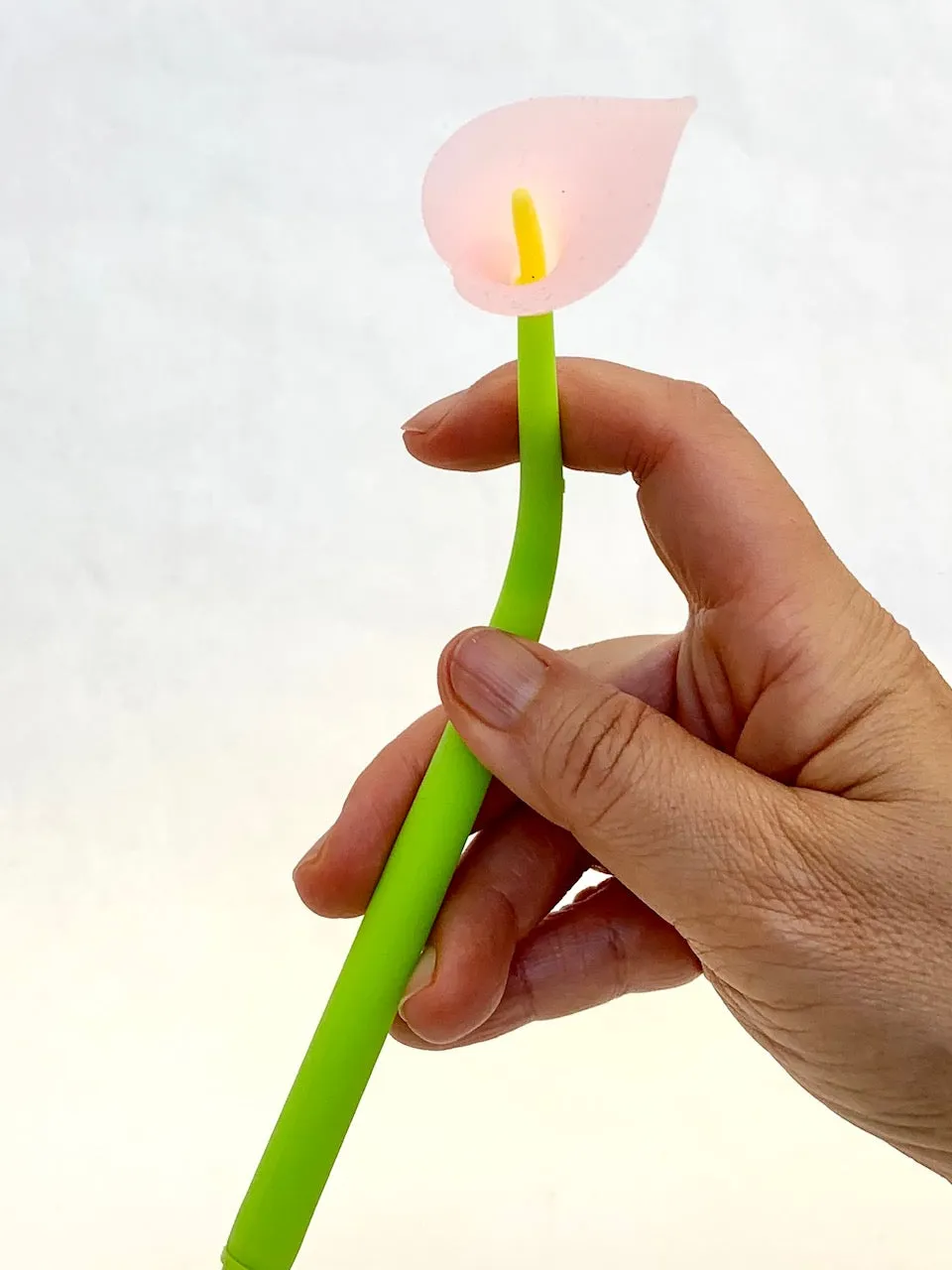 224122 COLOR CHANGING LILY FLOWER GEL PEN-39