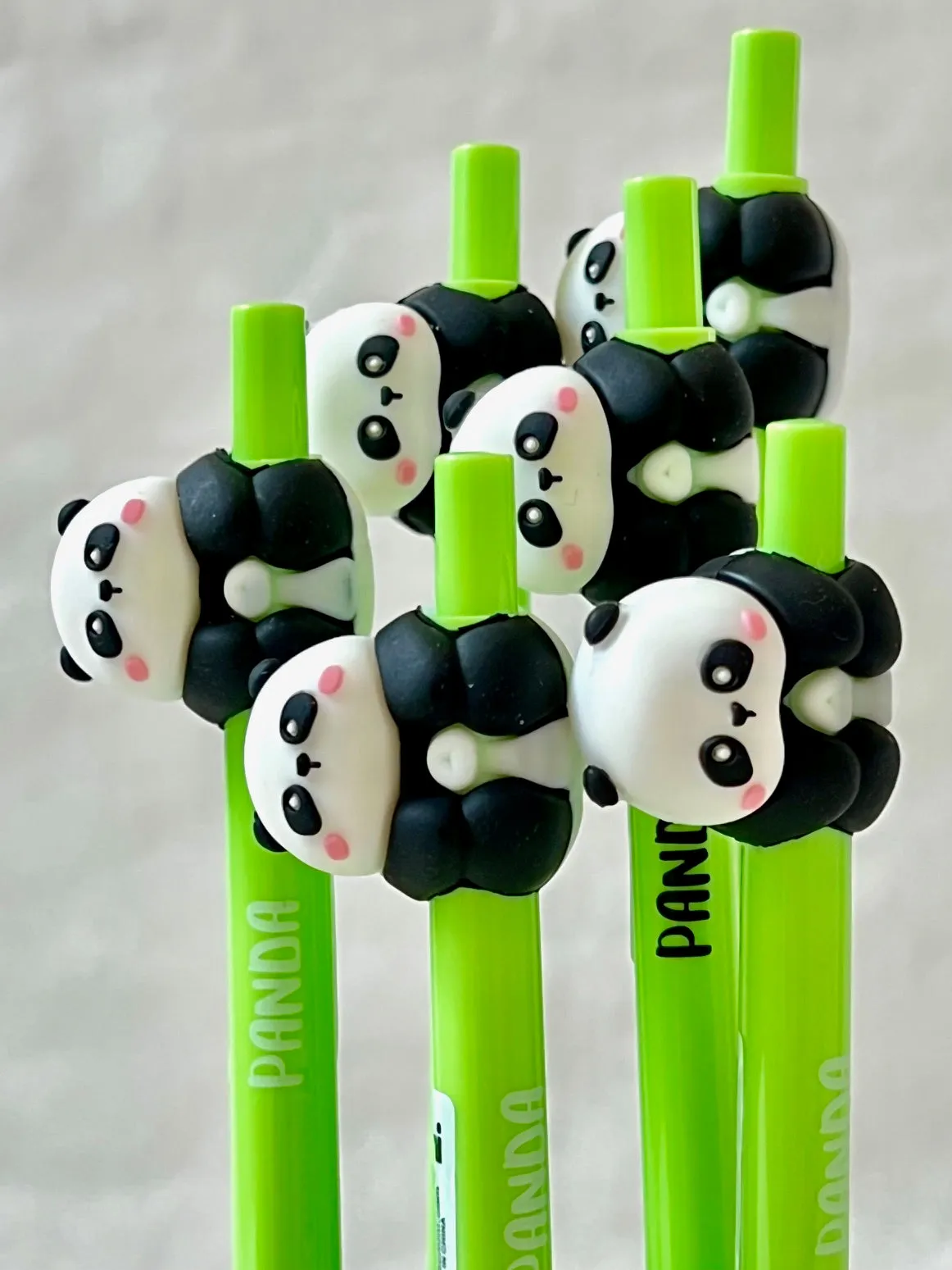 225922 PANDA ROLL GEL PEN-24