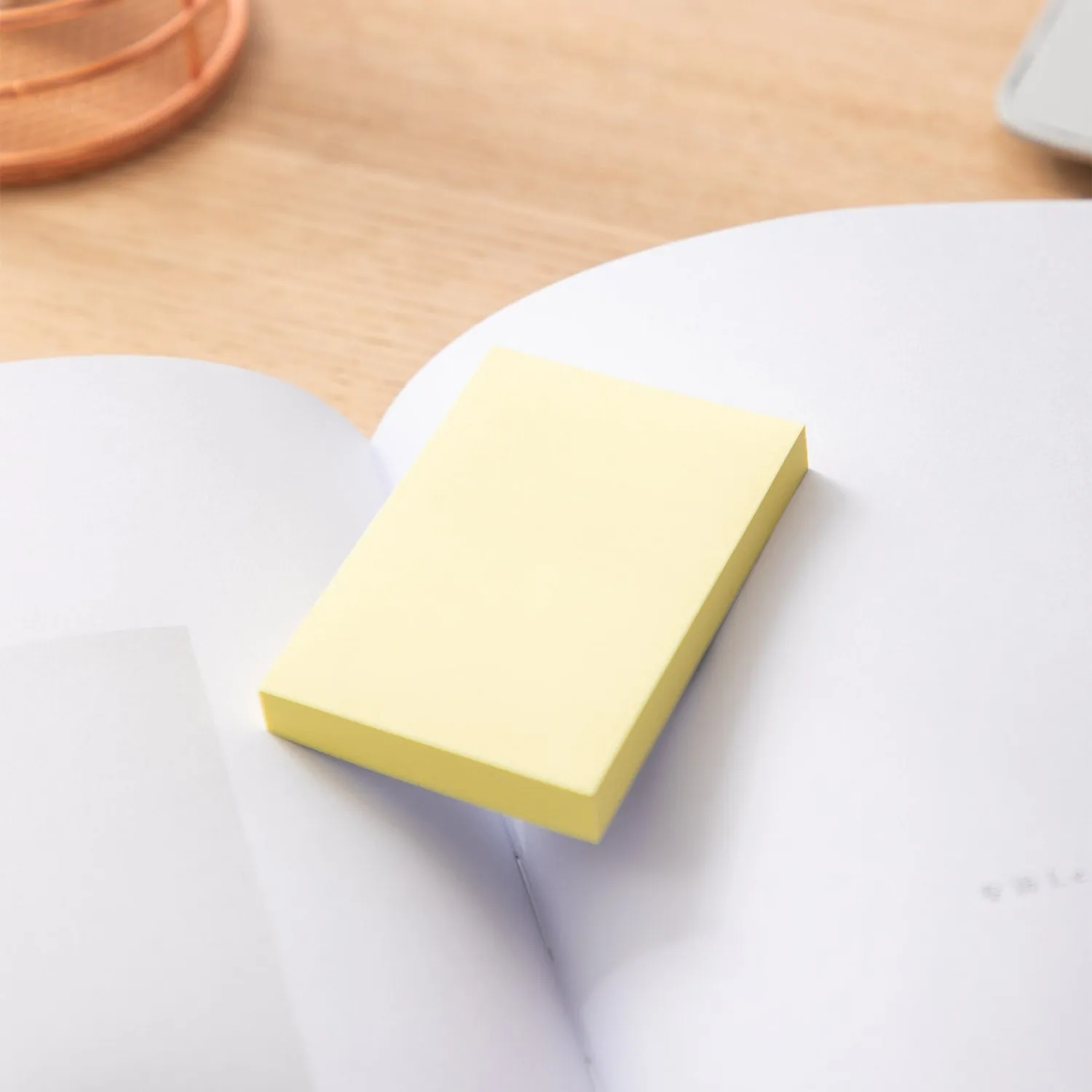 Deli Sticky Notes 76x51mm 3''x2'' Yellow