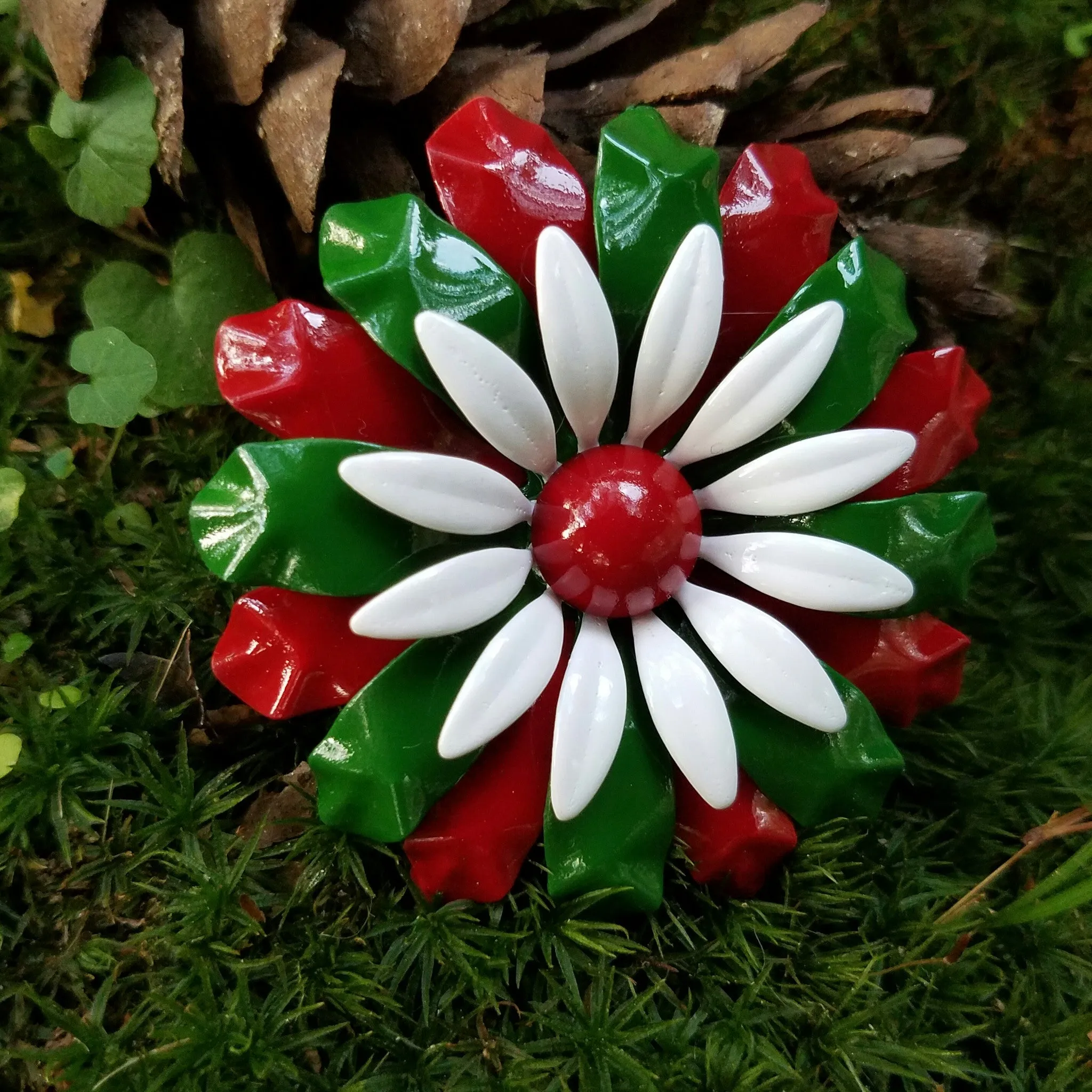 Large Christmas Flower Magnet