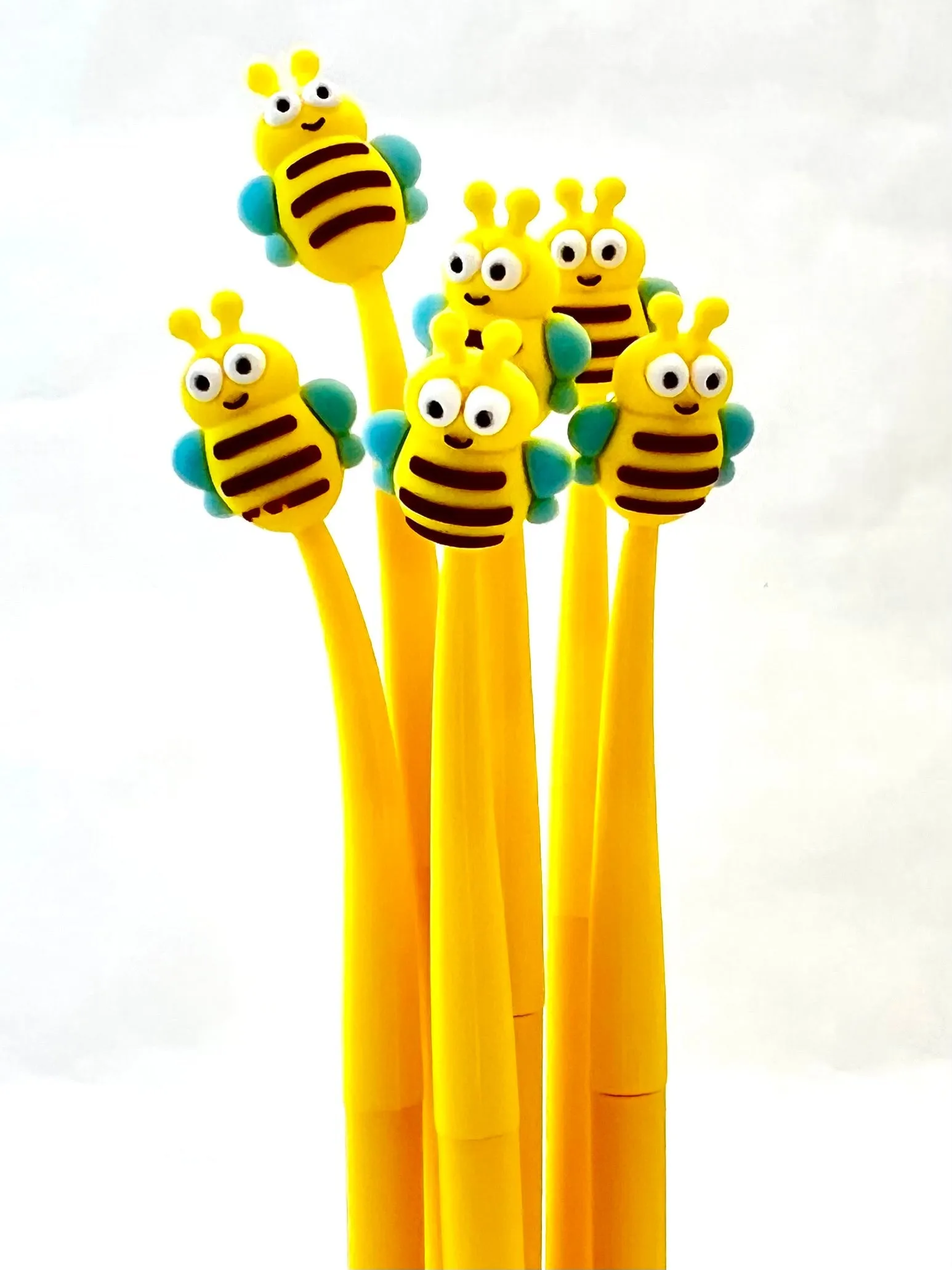 X 224392 WIGGLE BEE Vol. 2 GEL PEN-DISCONTINUED